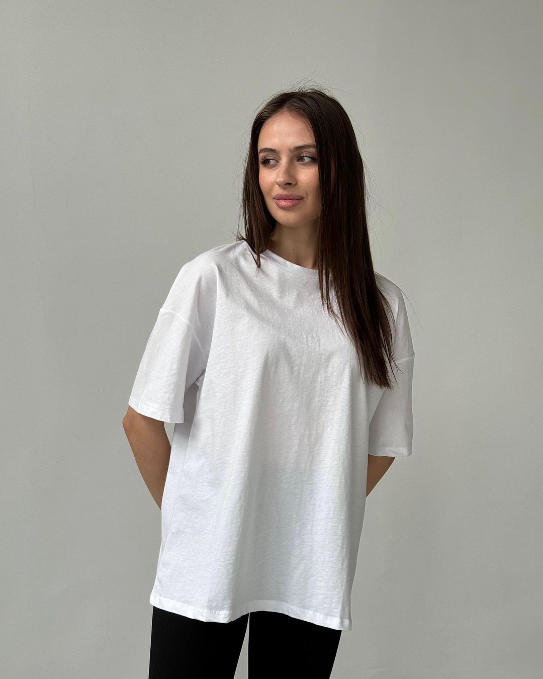 21-best-white-t-shirt-outfit-ideas-for-women-casual-classy-and