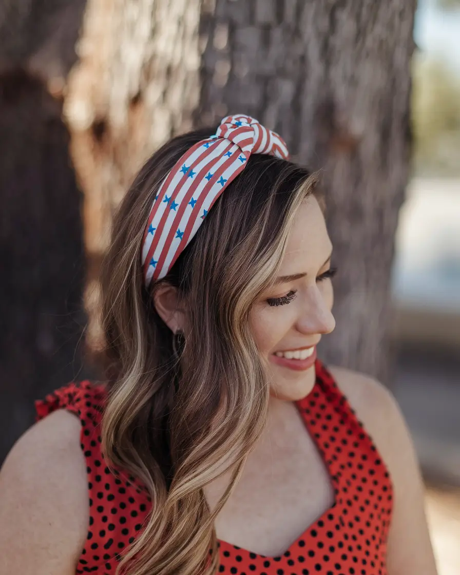 4th of july hair ideas 2025 Soft Waves with a Star-Spangled Headband