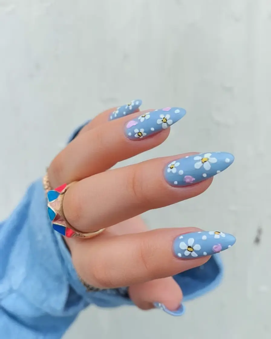 summer blue nails ideas 2025+Daisies & Dots on Baby Blue
