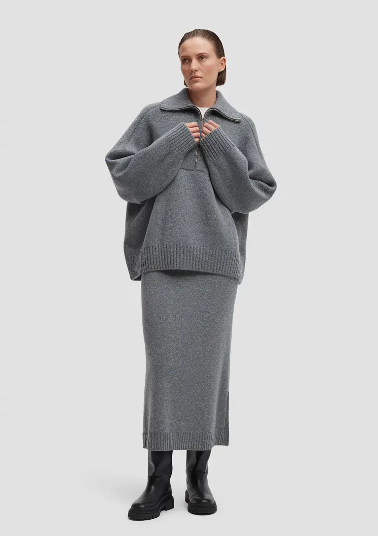 cozy fall outfits ideas 2025 Effortless Elegance in Slate Knit