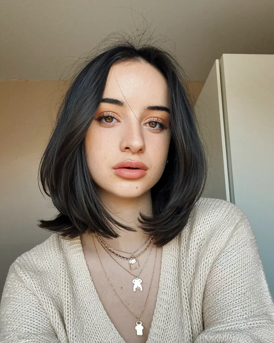 fall bob haircut+Rounded Volume with Face-Framing Layers