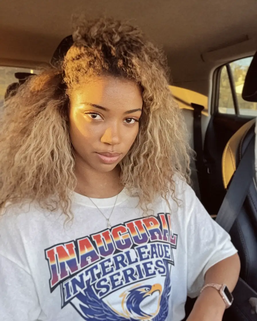 fall hair color for brown skin 2025 Platinum Curls for Bold Texture