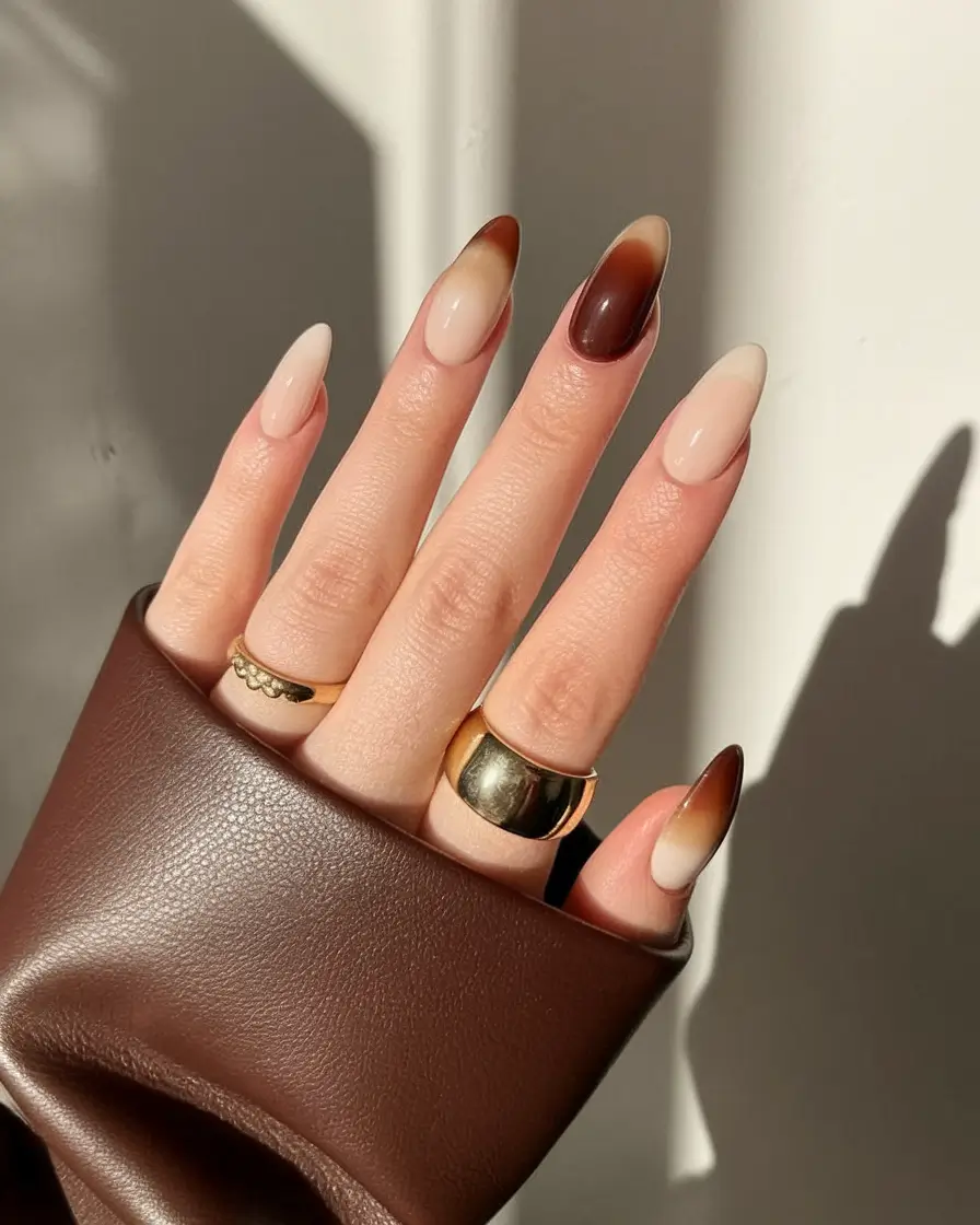 fall almond nails Milk Coffee Fade