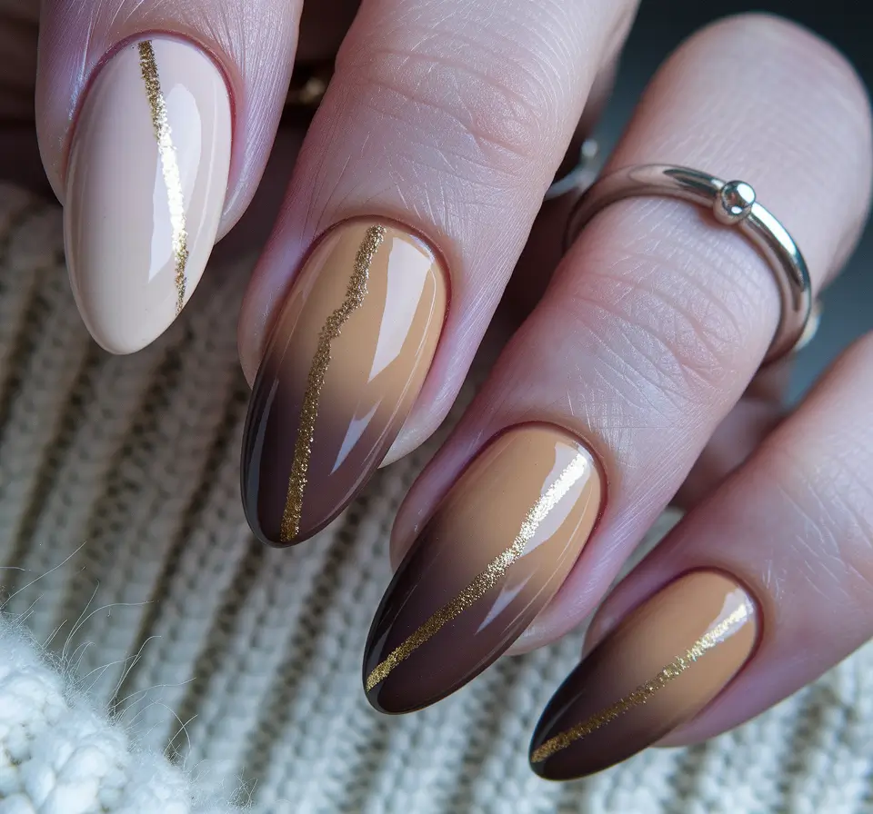 Autumn 2025 Nail Color Inspiration – Caramel-to-Espresso Ombré with Gold Veins