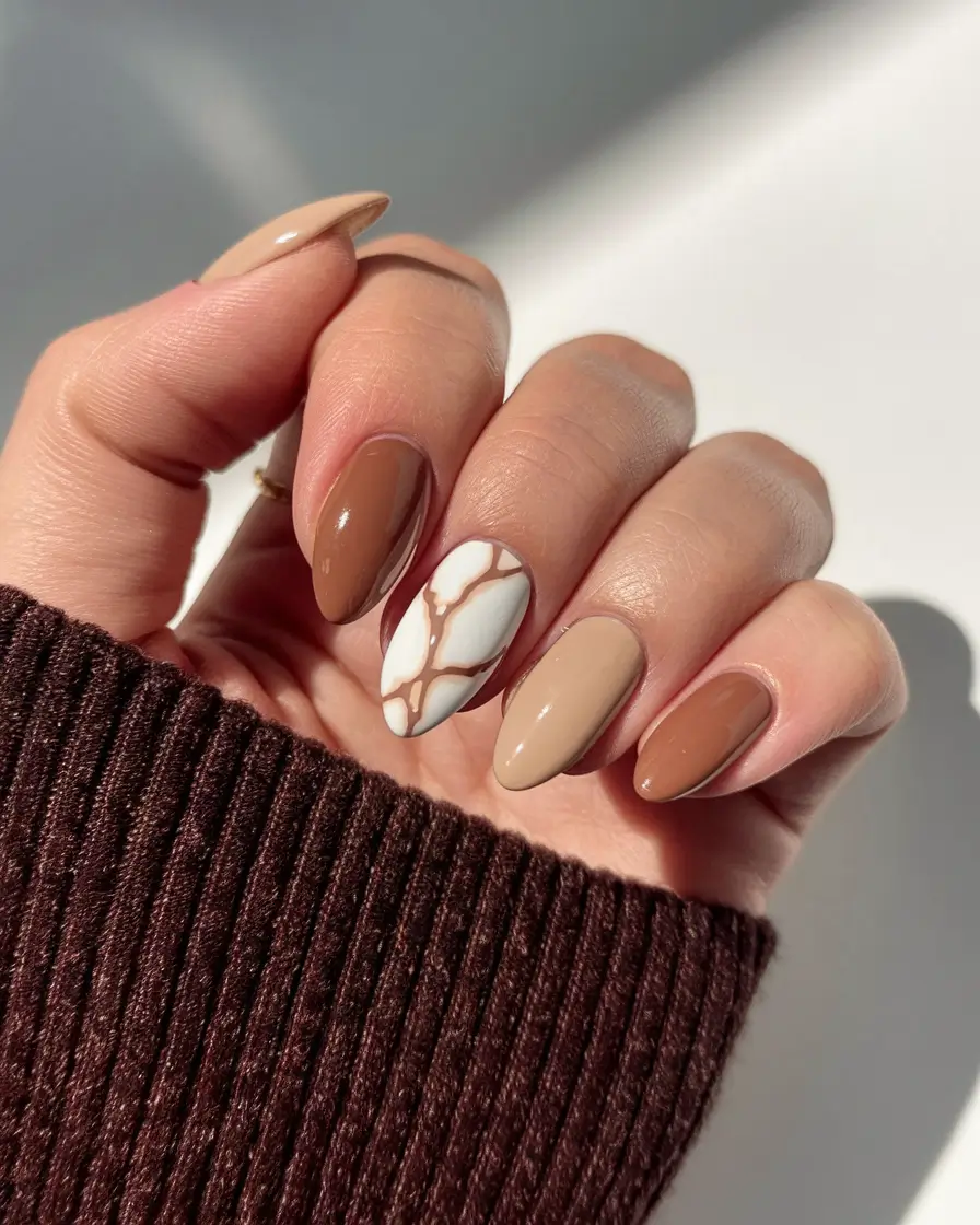 brown fall nails designs 2025 Marble Detail with Caramel Browns