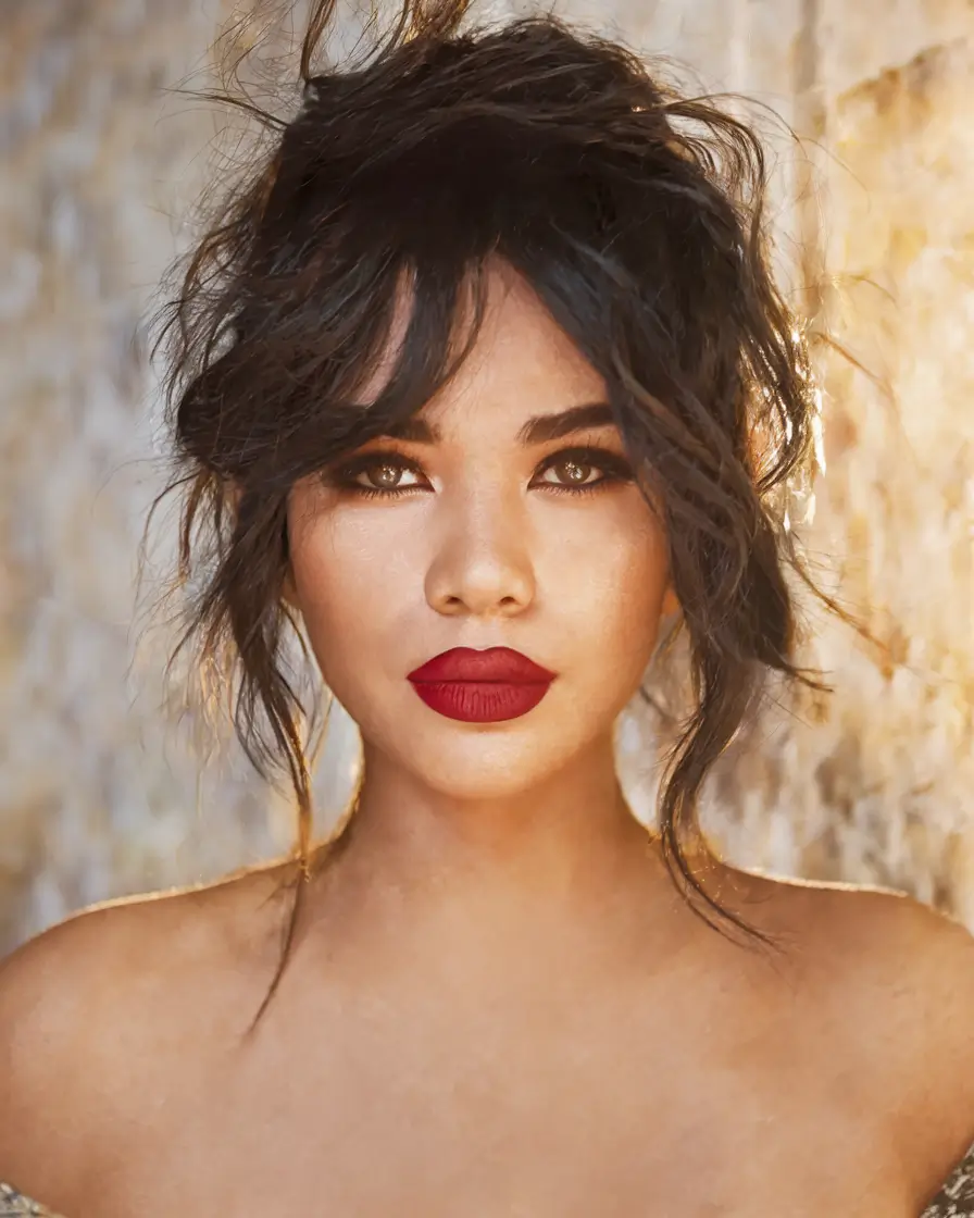 fall-wedding-hairstyles-updos-Textured-Elegance-with-Wispy-Bangs