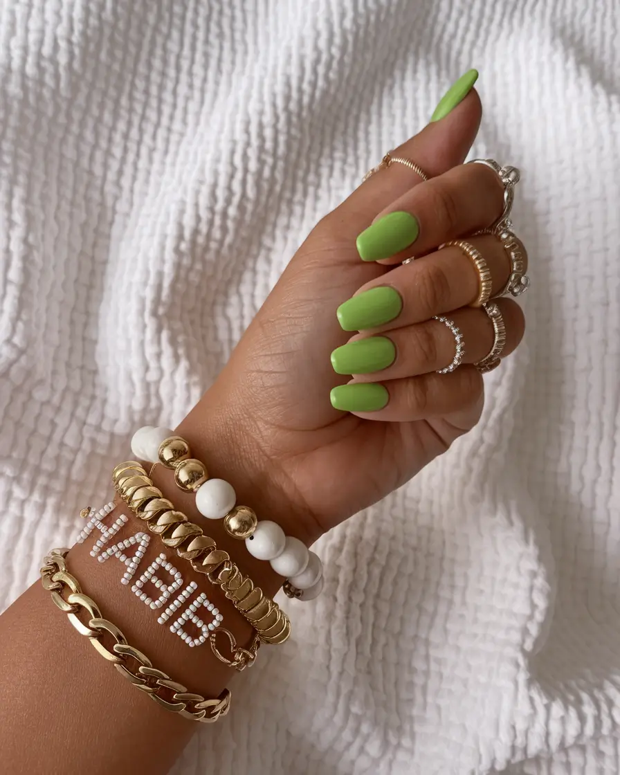 Fall ballerina nails 2025 – Fresh Matte Green