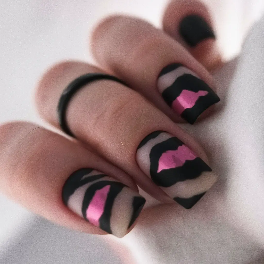 fall manicure Edgy Zebra with Neon Pink