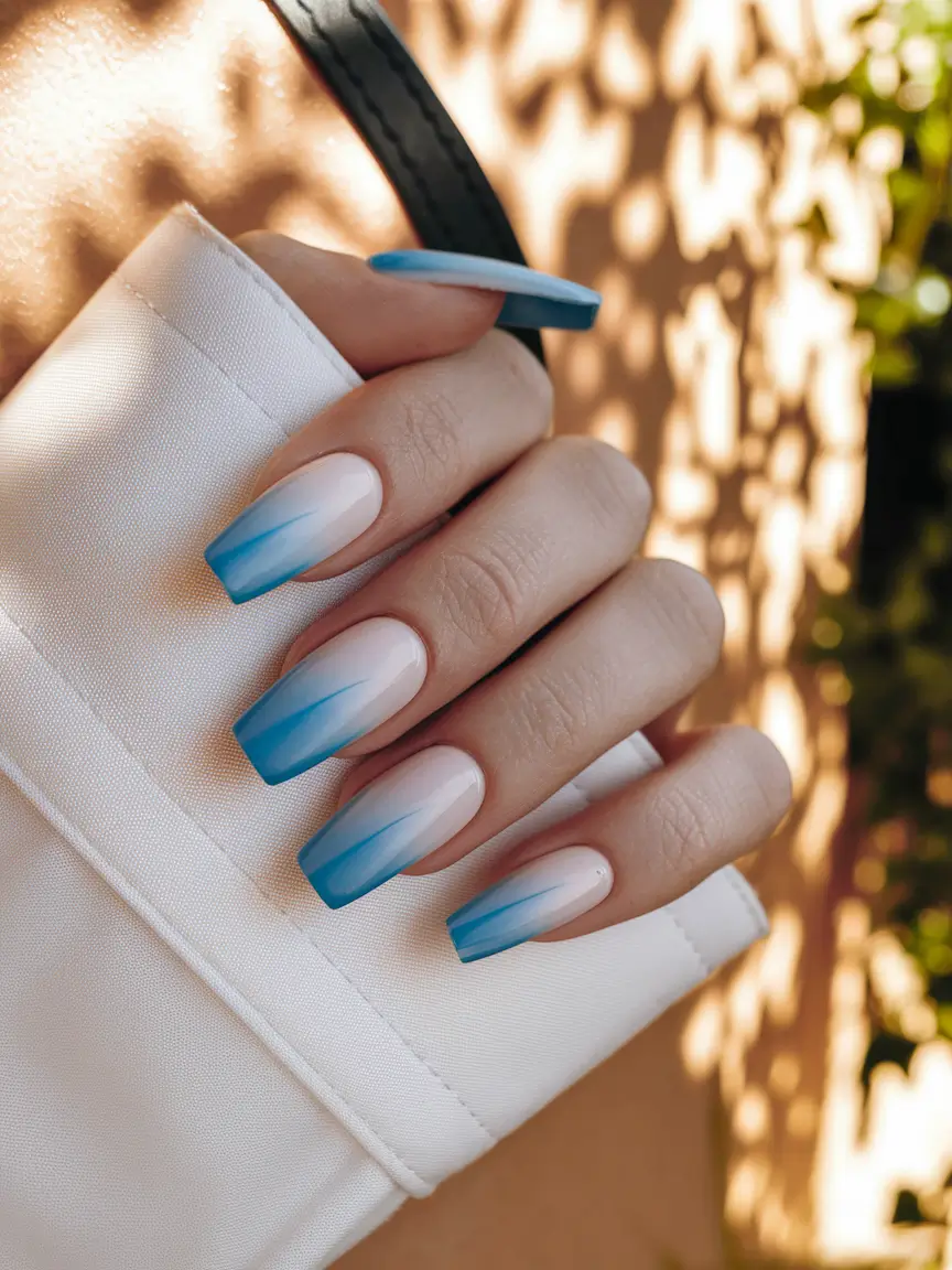 Stylish Autumn Nail Designs 2025 – Blue Ombre Tips on Clean Square
