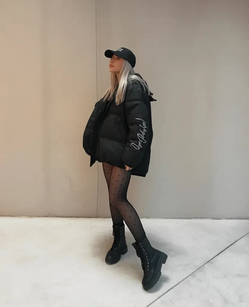 fall winter outfits 2025 Edgy All-Black Playfulness