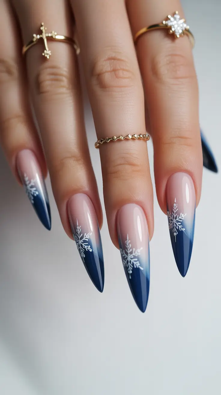 december-nails-design-2025-Snowflake-Elegance