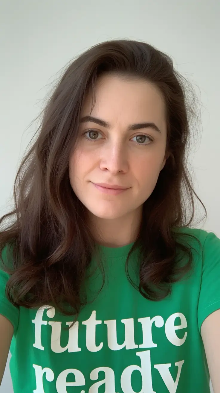 spring Haircuts Women Over 40 Soft Natural Waves With Gentle Everyday Movement