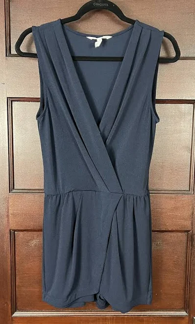 $78 NWT BCBGMAXAZRIA Navy Blue Sleeveless Wrap Front...