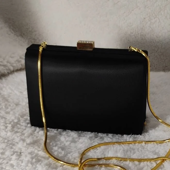 Valerie Stevens Black Clutch with Gold Chain Strap Mini Mirror Attached Inside | eBay