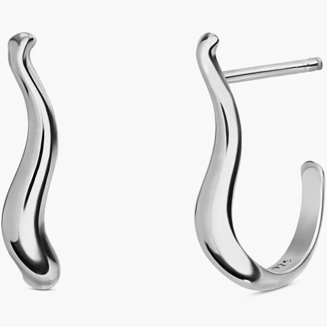 Dainty Wave Stud Earrings