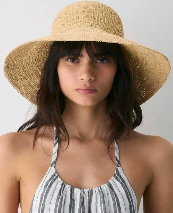 accessory Aritzia Sunbeam Raffia Medium-Brim Hat Aritzia $78