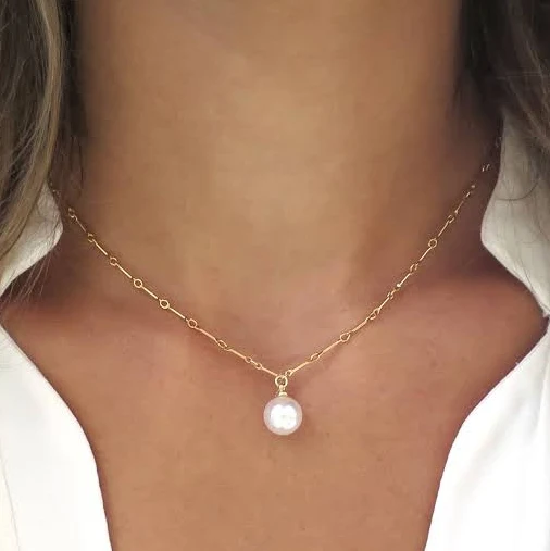accessory Dainty Gold Pearl Pendant Necklace Etsy - LandonLacey $41