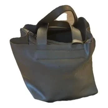 bag Furla Beige Leather Tote Bag With Gold Hardware Vestiaire Collective $61