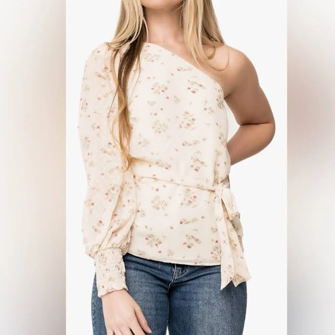 one shoulder top Gibsonlook Women's Floral One-Shoulder Blouse Poshmark $25