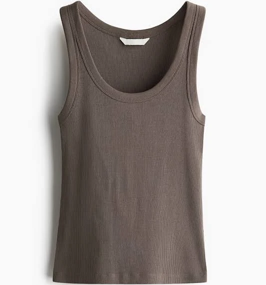 top H&M Ladies Ribbed Tank Top H&M $9.99