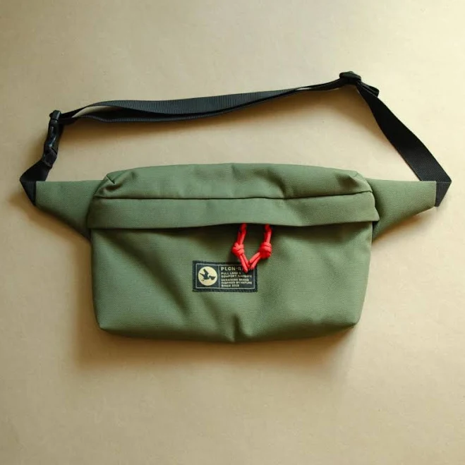 bag Khaki Canvas Waist Bag for City and Travel, Durable Handmade Fanny Pack, Waterproof Belt Bag, Minimalist Festival Over the Shoulder Bag Etsy - Seller $44.92