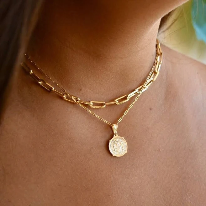 accessory Minimalist Gold Coin Medallion Paperclip Necklace Etsy - TheViewsandCo $26.5