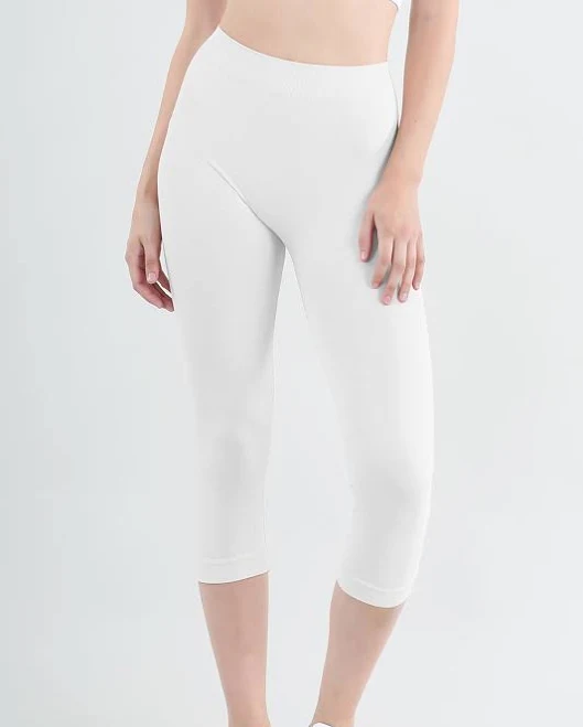 leggings Nikibiki Lightweight Opaque Nylon Stretch Capri Leggings LISSA the shop $9.97