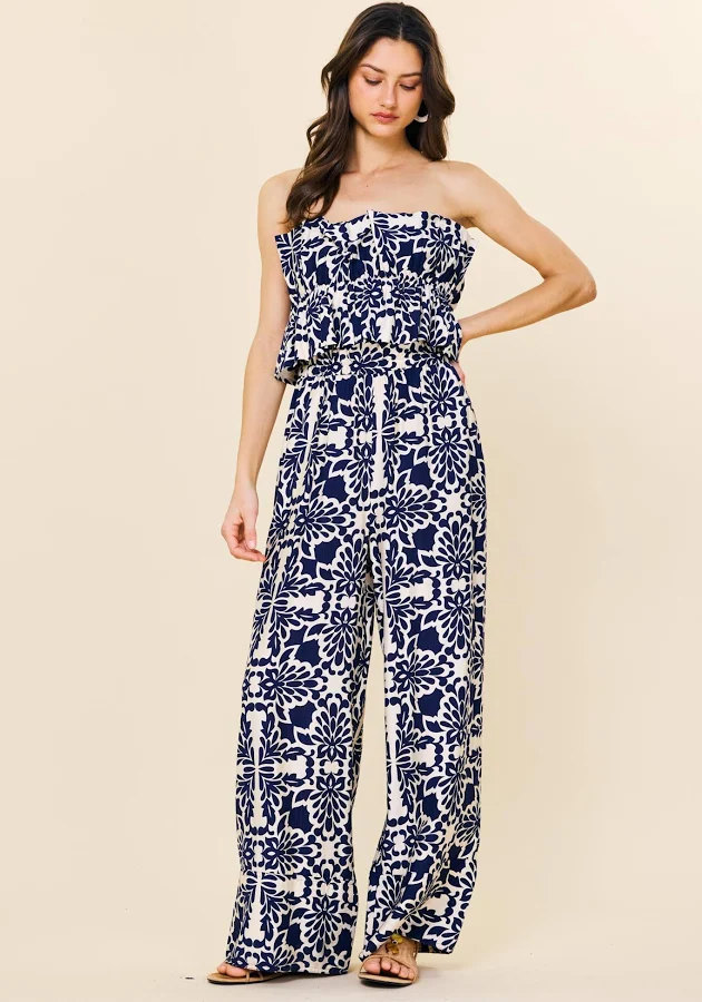 jumpsuit Skies Are Blue Wide Leg Strapless Jumpsuit Amber Marie & Company $72.99