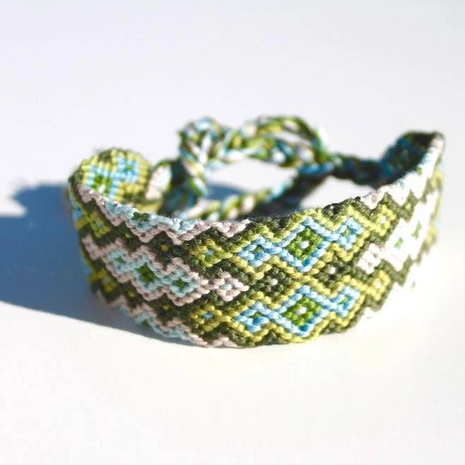 accessory Woven Friendship Bracelet with Diamond Pattern Etsy - PeaceWeaveBracelets $16