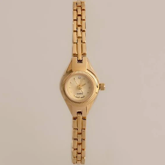 18K Gold Petite Round Timepiece