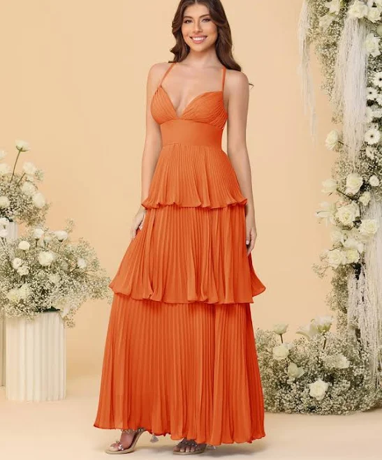 Lavetir Line/Princess Spaghetti Straps Sleeveless Floor-Length Tiered Bridesmaid Dresses With Pleats 2026