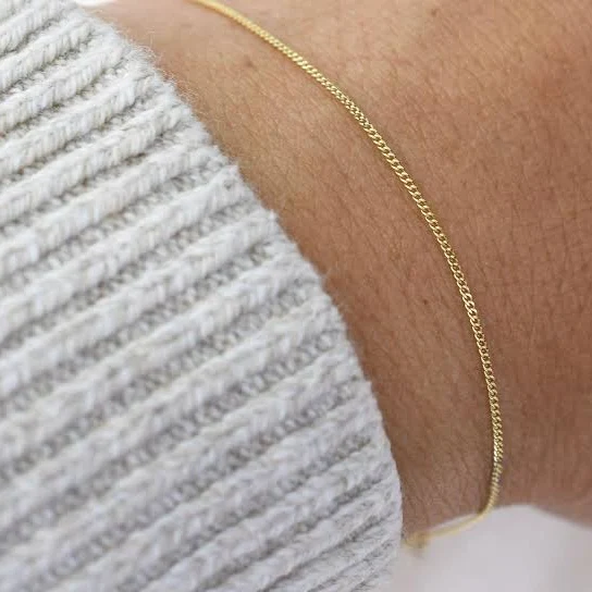 14K Gold Minimalist Curb Chain Bracelet