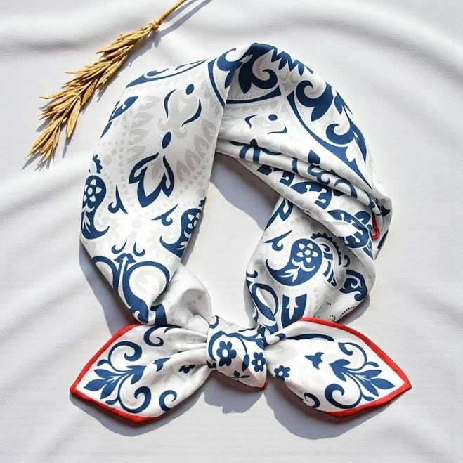 Mondomuse Floral Twill Silk Bandana