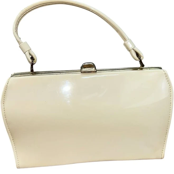 1950s 1960s Ivory Patent Leather Vinyl Handbag, Vtg 50s 60s Purse, Mod