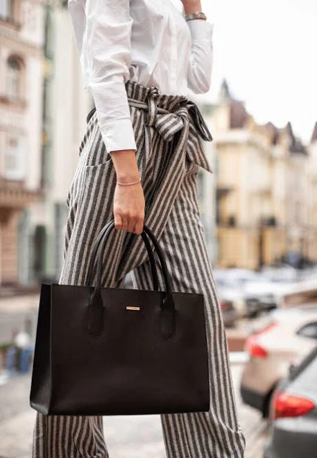 Saffiano Leather Structured Minimalist Tote Bag