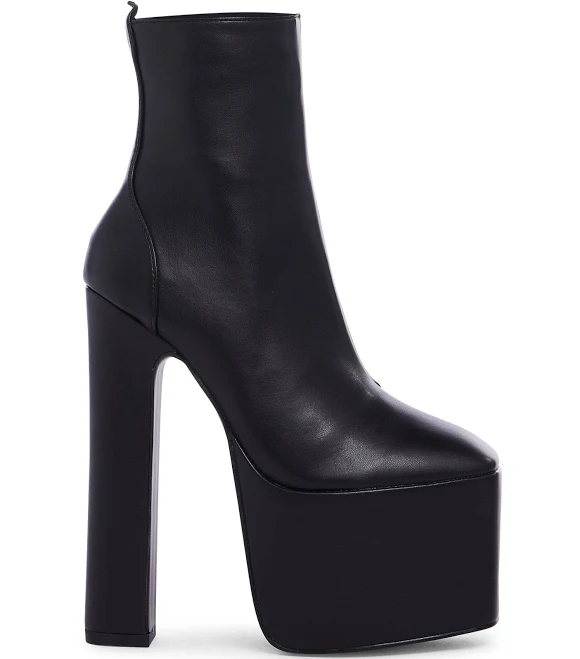 Pretty Prim Ankle Boots