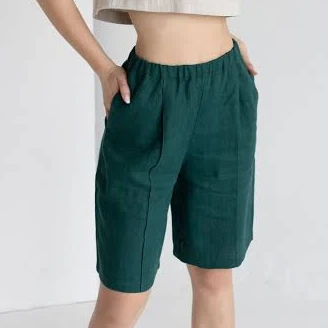 Wide-leg Linen Bermuda Shorts with Crease Line