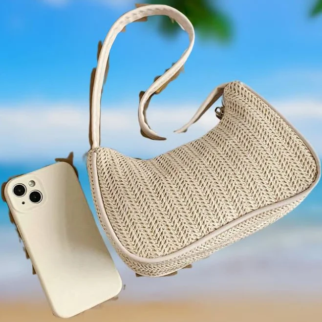 Elegant Straw Underarm Bag with Vegan Leather Trim