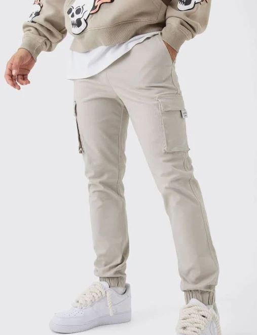 boohooMAN Men's Slim Fit Elasticated Waist Cargo Trousers