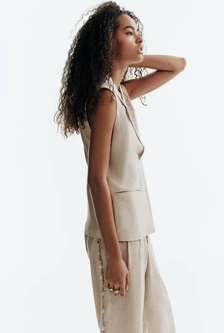 vest H&M Ladies Linen-Blend Vest H&M $44.99