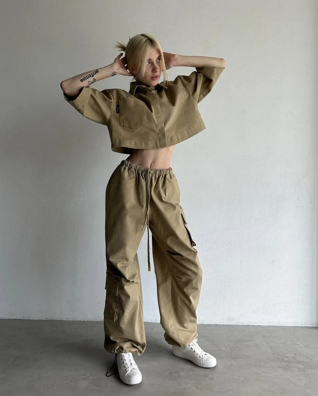 chic fall outfits pants 2026 Neutral Cargo Set With Modern Streetwear Energy