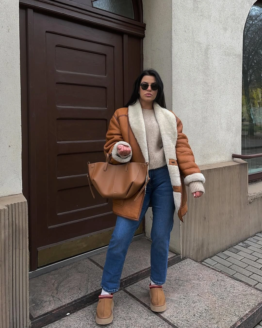 comfy fall outfits 2026 Warm Shearling Jackets That Feel Luxurious Every Day