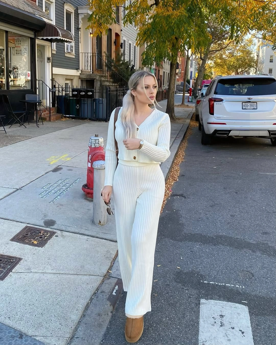 cozy & chic autumn outfits for women 2026 Monochrome Cream Knits for Effortless Everyday Elegance