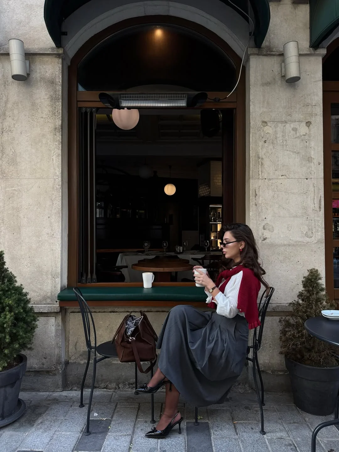 cozy chic fall outfits for 2026 Elegant Coffee Dates in Refined Autumn Layers