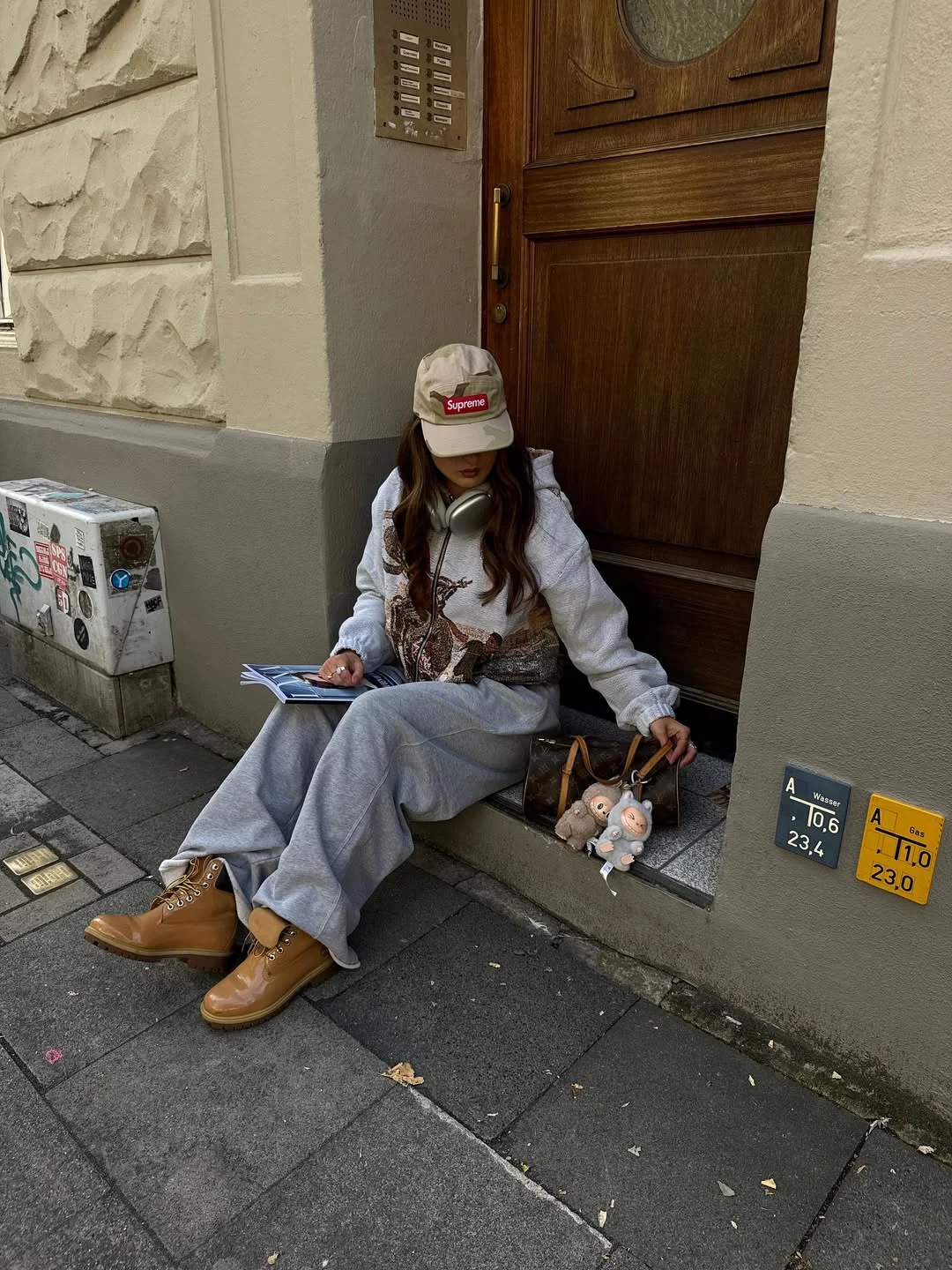 Early fall outfits ideas 2026 Relaxed Streetwear Keeps Early Fall Outfits Feeling Comfortable and Cool