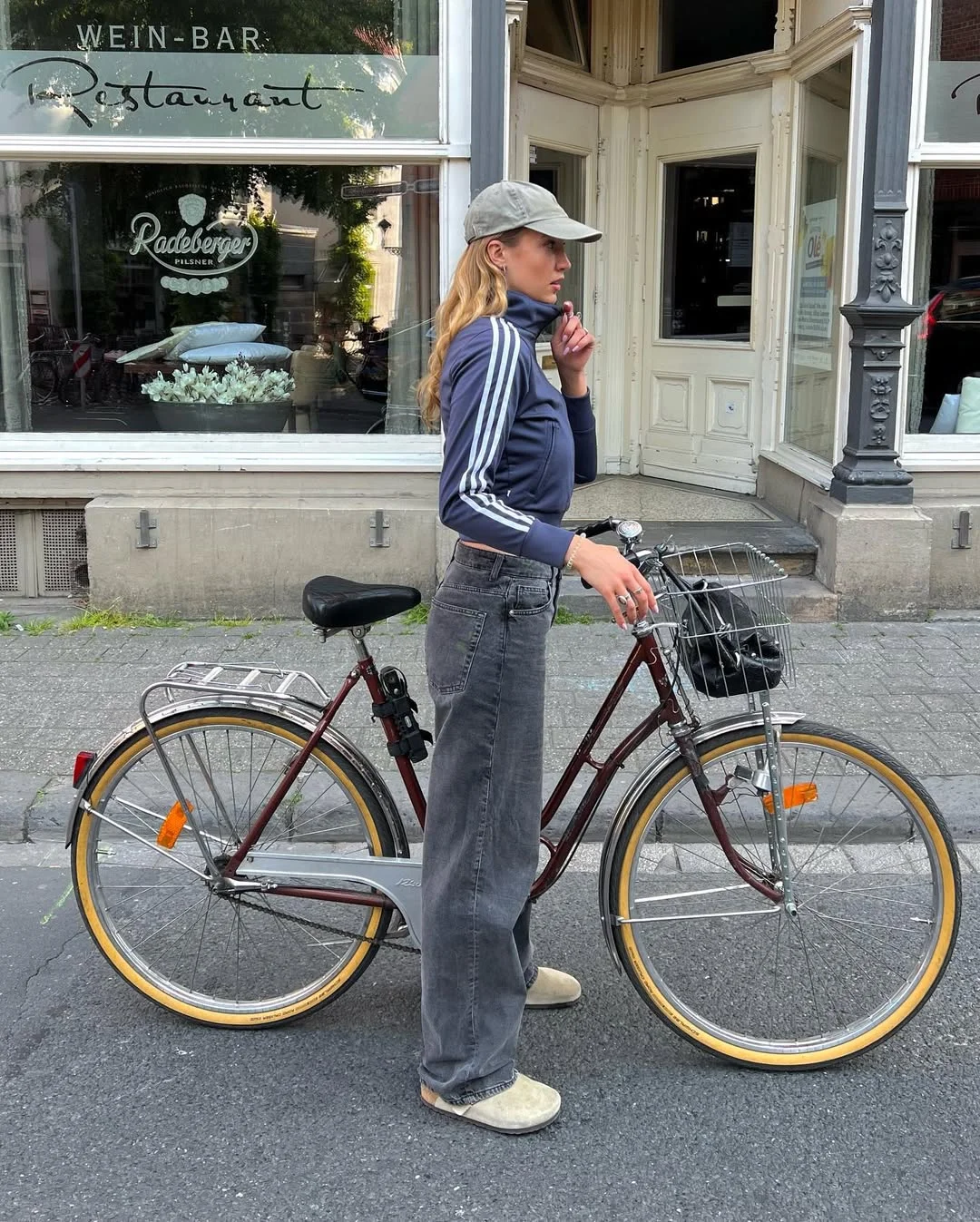 Early fall outfits ideas 2026 Sporty Streetwear Keeps Early Fall Dressing Effortless