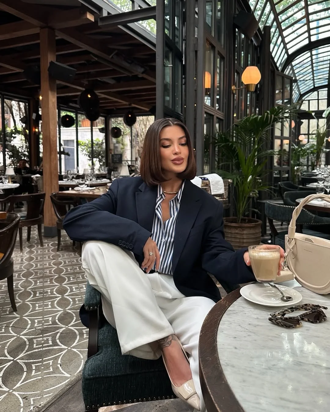 Early summer outfits 2026 Relaxed Academic Styling For Quiet Summer Days