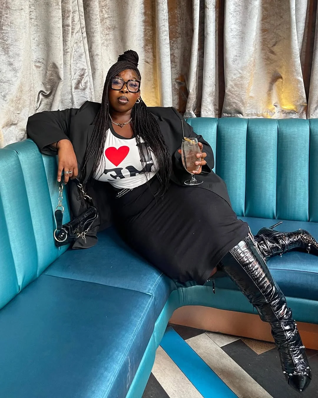 fall 2026 outfits for black women Oversized Blazers and Tall Boots for Confident Evenings