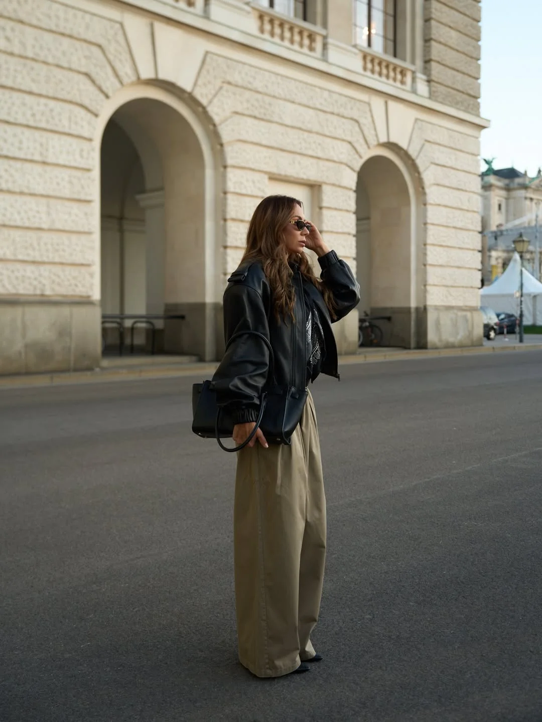 fall fashion outfits 2026 Oversized Leather Jackets and Modern Quiet Luxury