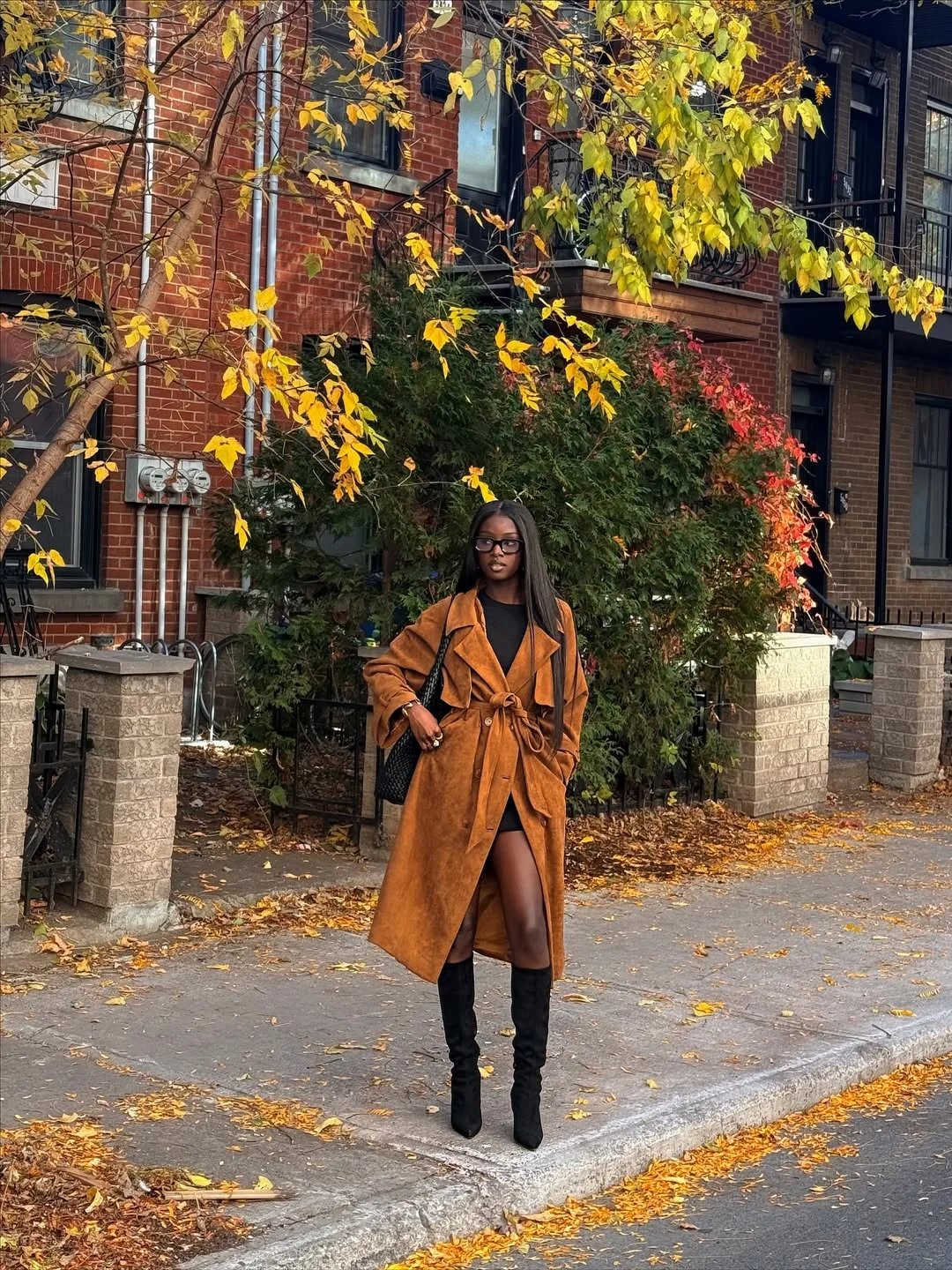 fall fashion outfits 2026 Statement Camel Coats and Elevated City Glamour